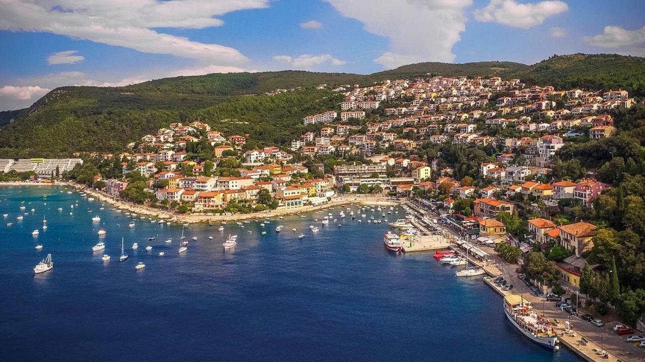 Apartment Vanilla I With Beautiful Seaview Rabac Eksteriør bilde