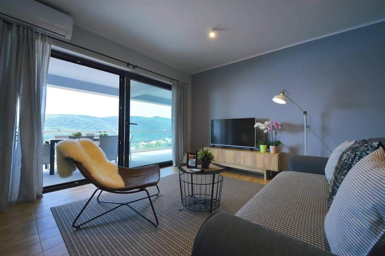 Apartment Vanilla I With Beautiful Seaview Rabac Eksteriør bilde