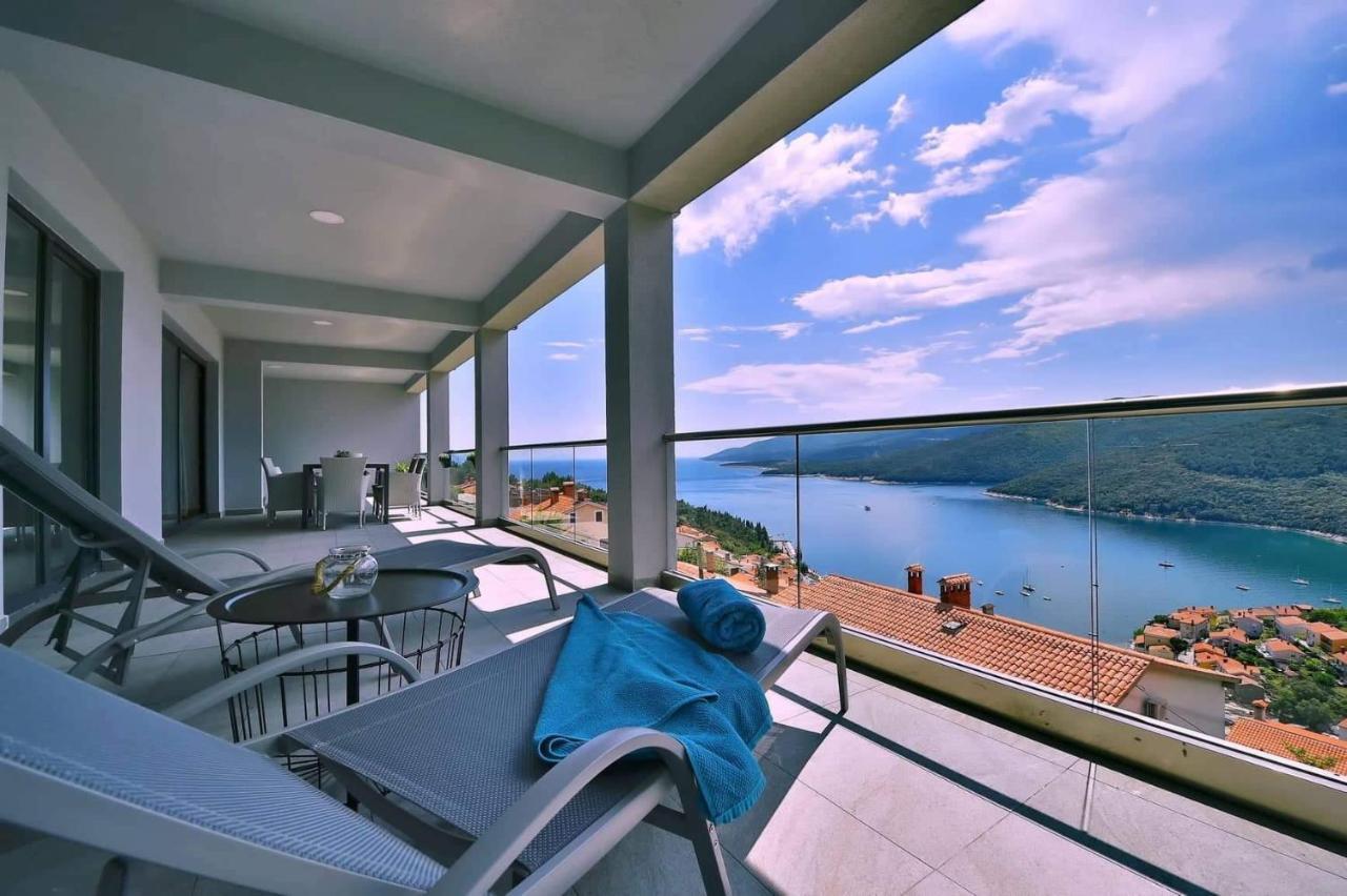 Apartment Vanilla I With Beautiful Seaview Rabac Eksteriør bilde