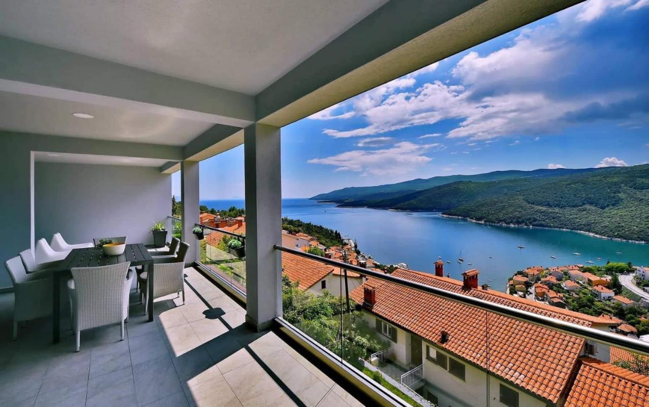 Apartment Vanilla I With Beautiful Seaview Rabac Eksteriør bilde