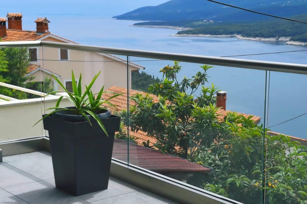 Apartment Vanilla I With Beautiful Seaview Rabac Eksteriør bilde